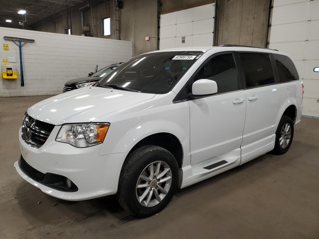 DODGE GRAND CARAVAN SXT