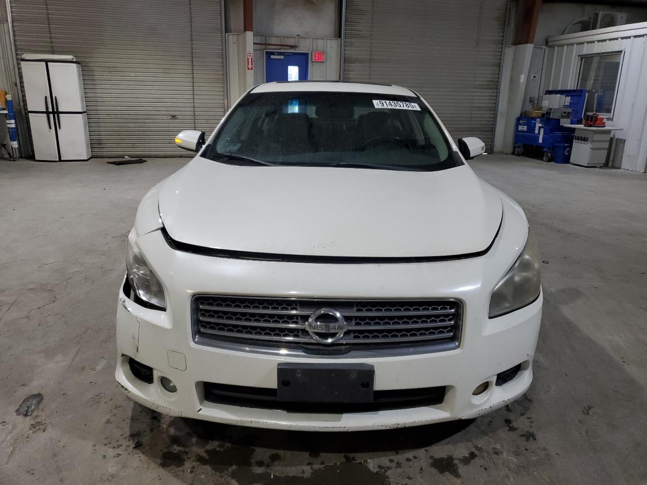 NISSAN MAXIMA S