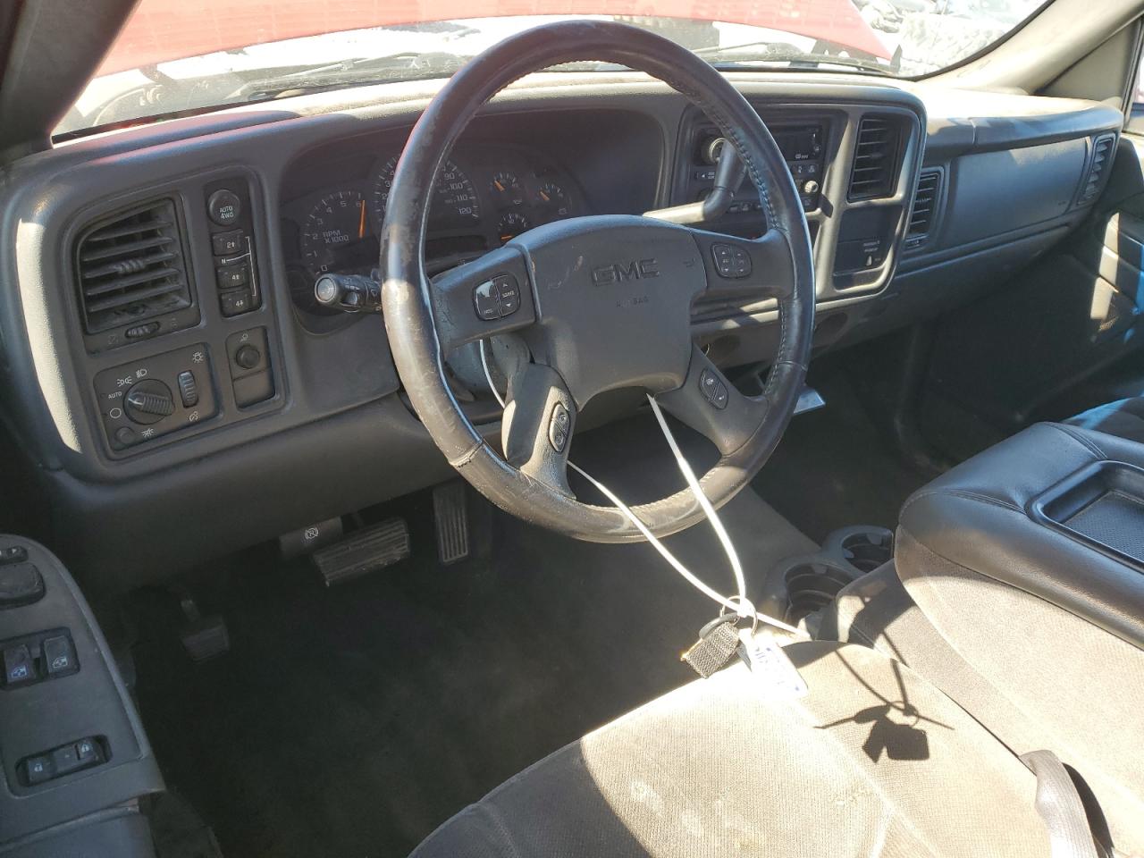 Lot #3290278260 2003 GMC NEW SIERRA