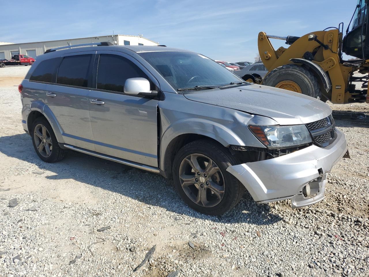 DODGE JOURNEY CROSSROAD