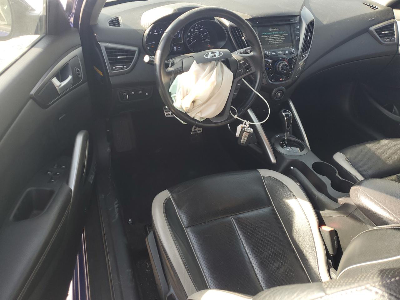 HYUNDAI VELOSTER TURBO