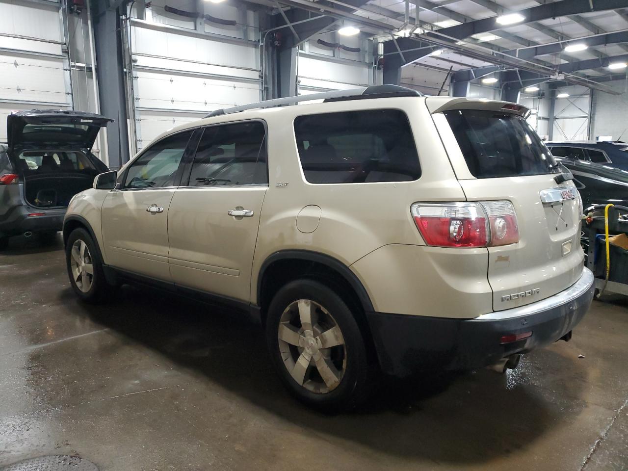 GMC ACADIA SLT-2
