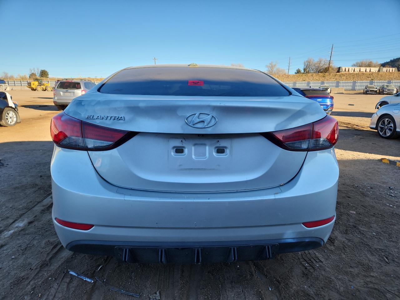 HYUNDAI ELANTRA SE