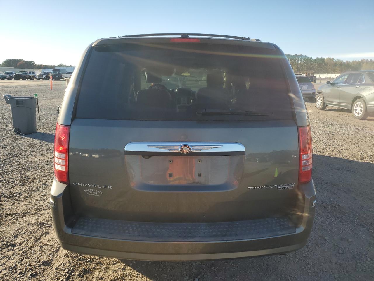 CHRYSLER TOWN & COUNTRY TOURING