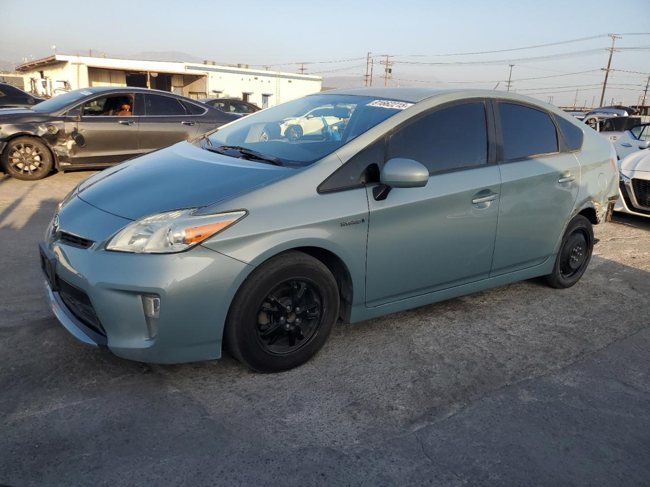 TOYOTA PRIUS