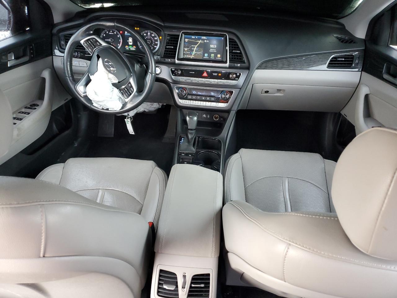 HYUNDAI SONATA SPORT