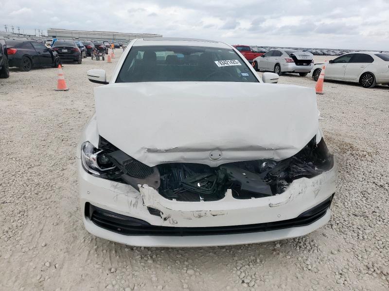 2018 BMW 530E #3304015657