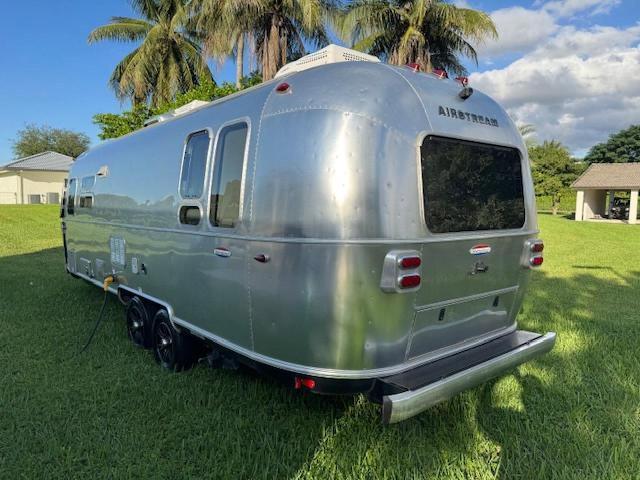 2018 AIRSTREAM INTERL28RB #3279504286