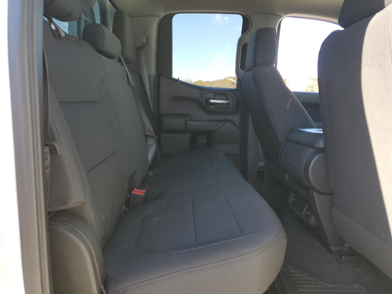 CHEVROLET SILVERADO C1500 CUSTOM