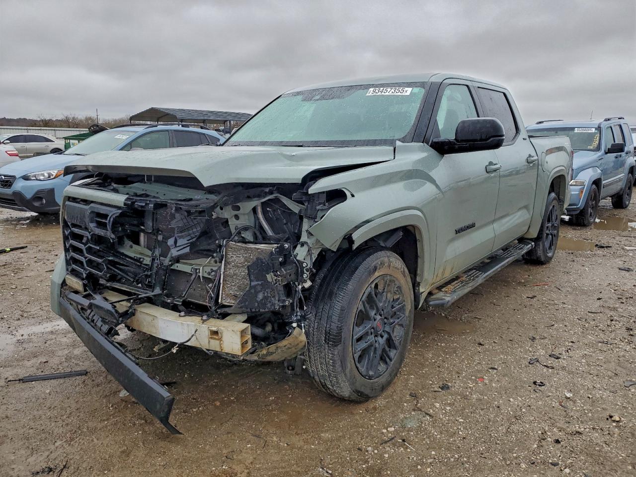 TOYOTA TUNDRA CREWMAX SR