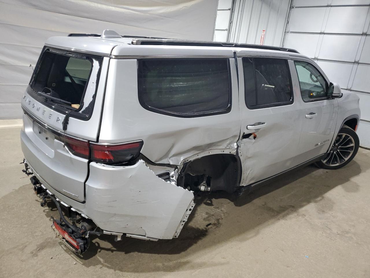 JEEP WAGONEER SERIES III