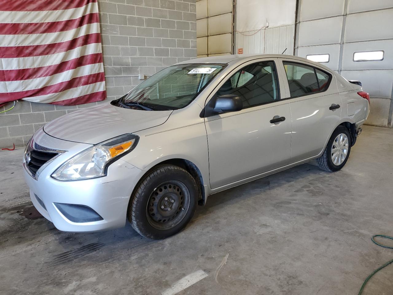 Lot #3291565941 2015 NISSAN VERSA S