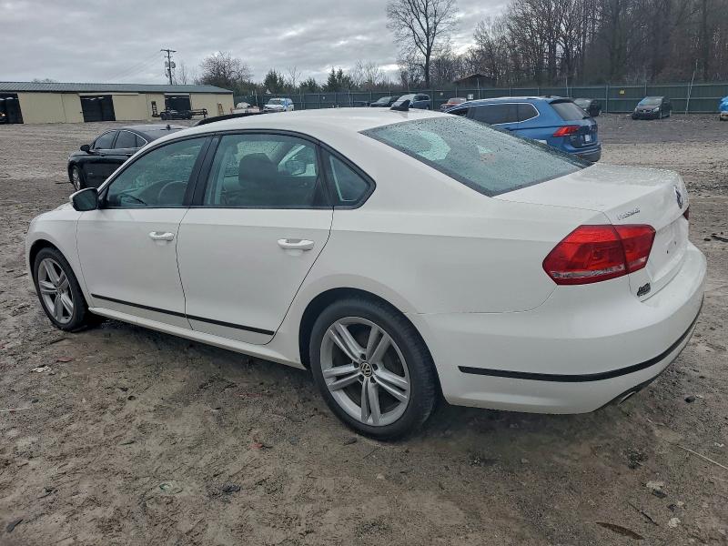 2013 VOLKSWAGEN PASSAT SEL #3296956826