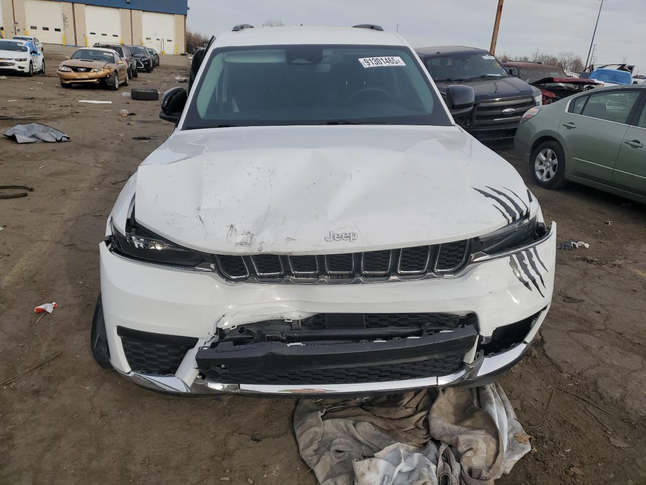 JEEP GRAND CHEROKEE L LAREDO