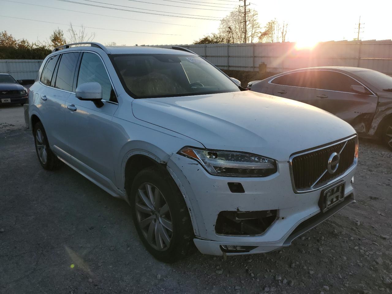 VOLVO XC90 T6
