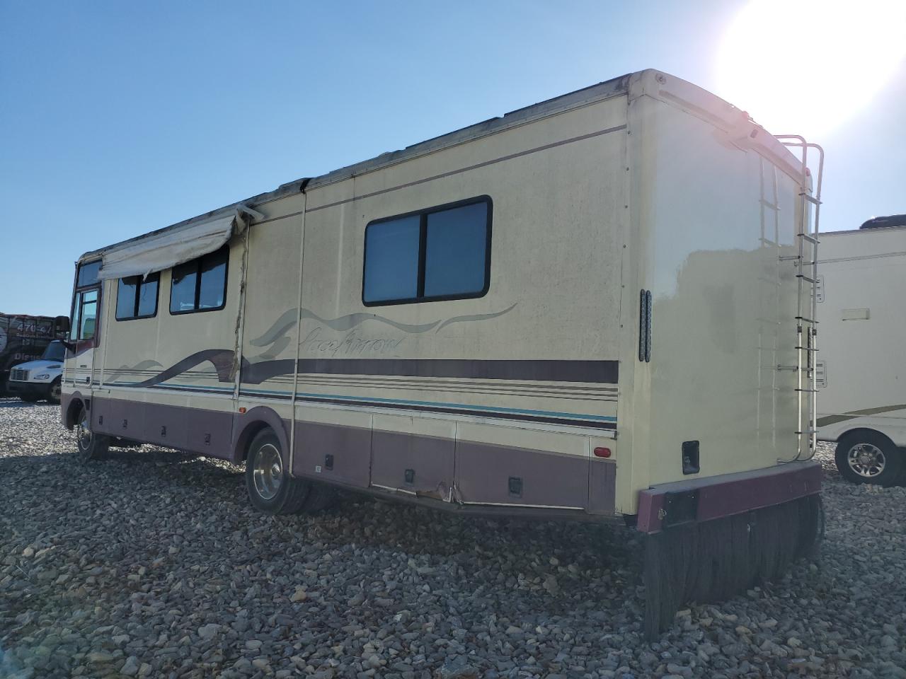 Lot #3291430165 1999 FORD F550 SUPER