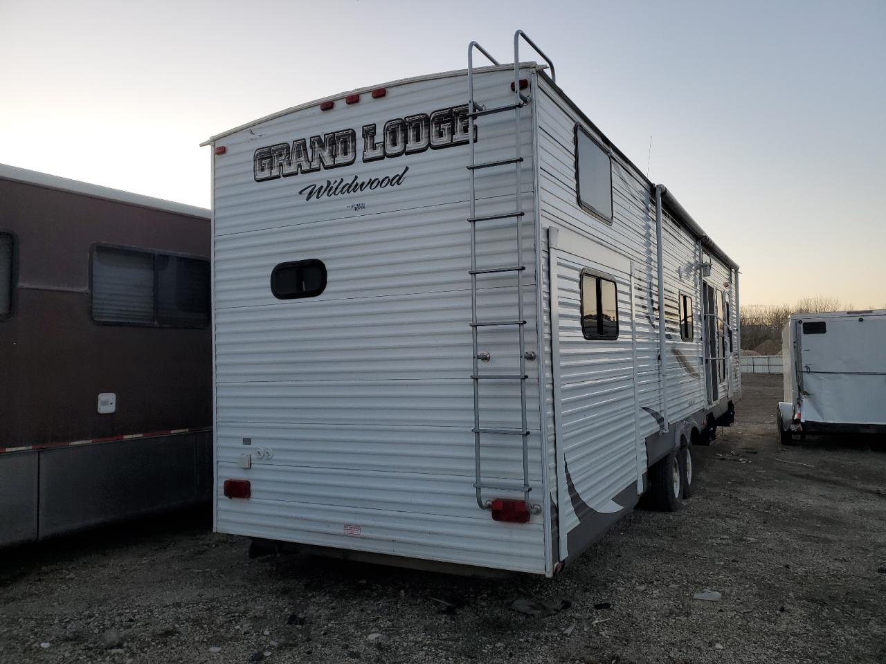 Lot #3286665312 2014 WILDCAT GRAND LODG