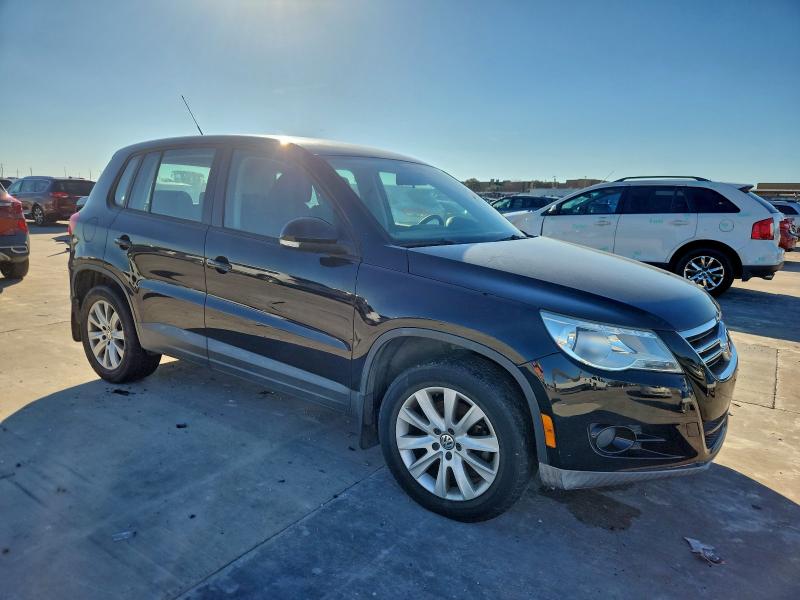 2010 VOLKSWAGEN TIGUAN S #3297860799