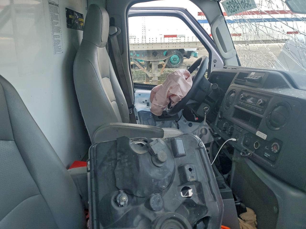 FORD E-350 E350 SUPER DUTY CUTAWAY VAN