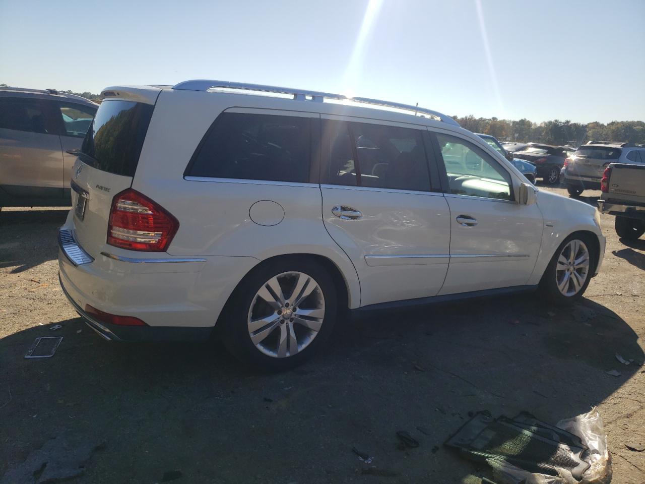 MERCEDES-BENZ GL-CLASS 350 BLUETEC