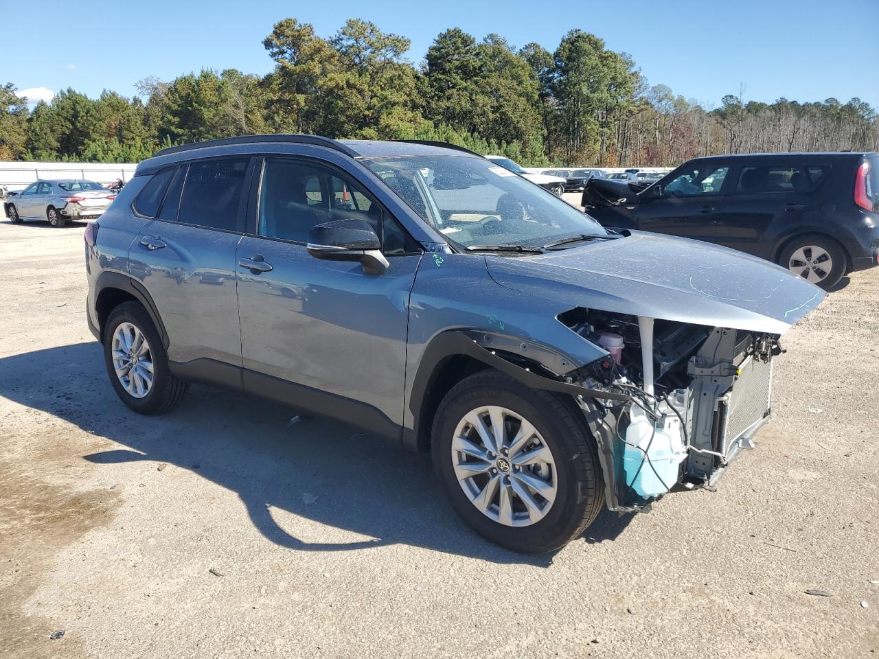 TOYOTA COROLLA CROSS LE