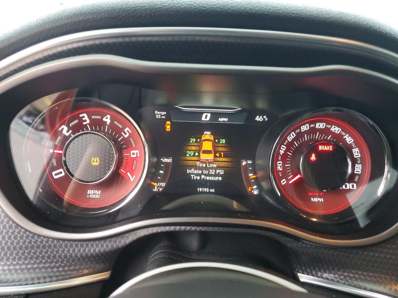 DODGE CHALLENGER SRT HELLCAT