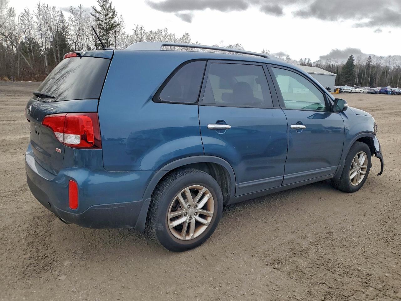 KIA SORENTO LX