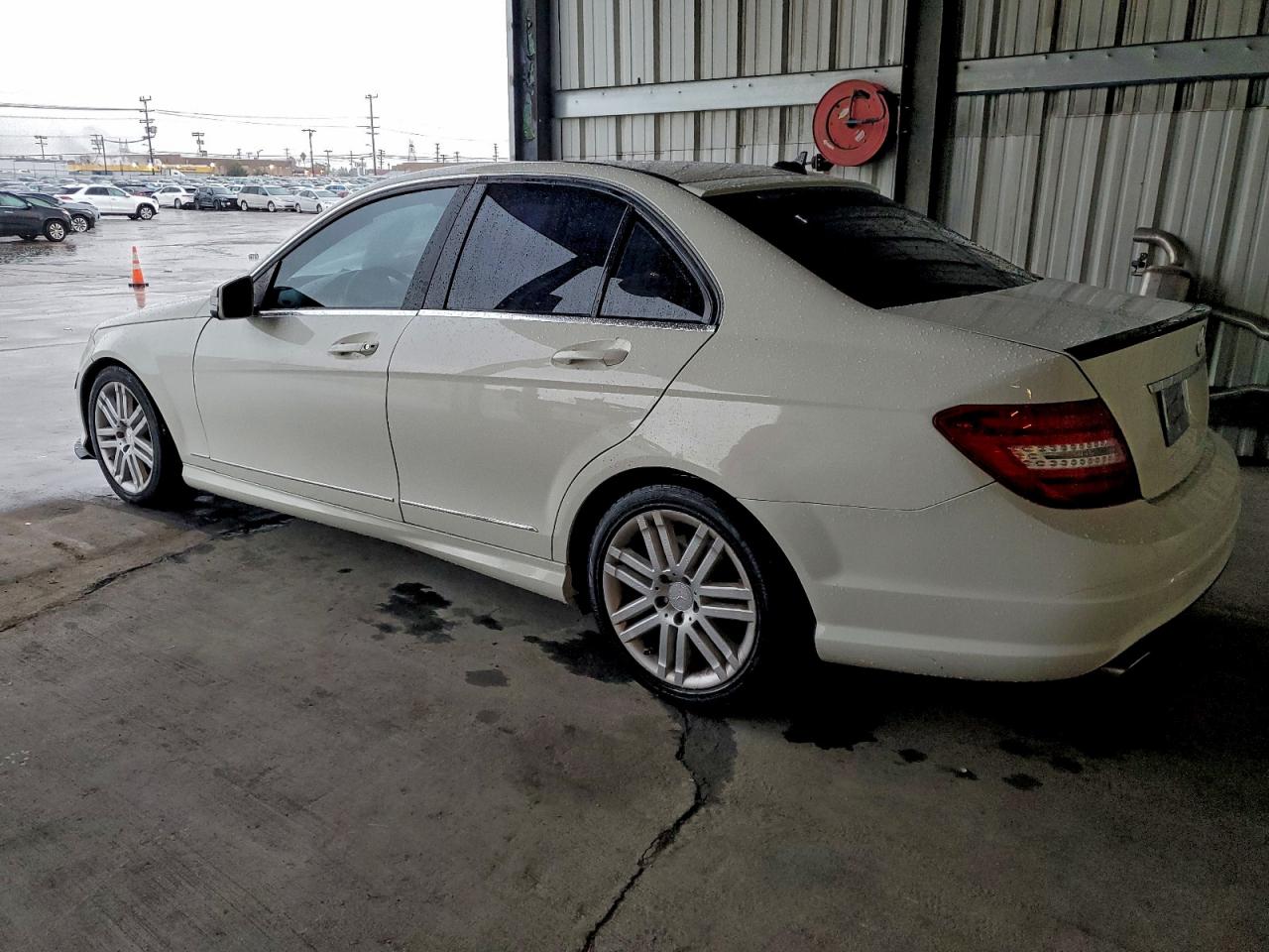 MERCEDES-BENZ C-CLASS 300