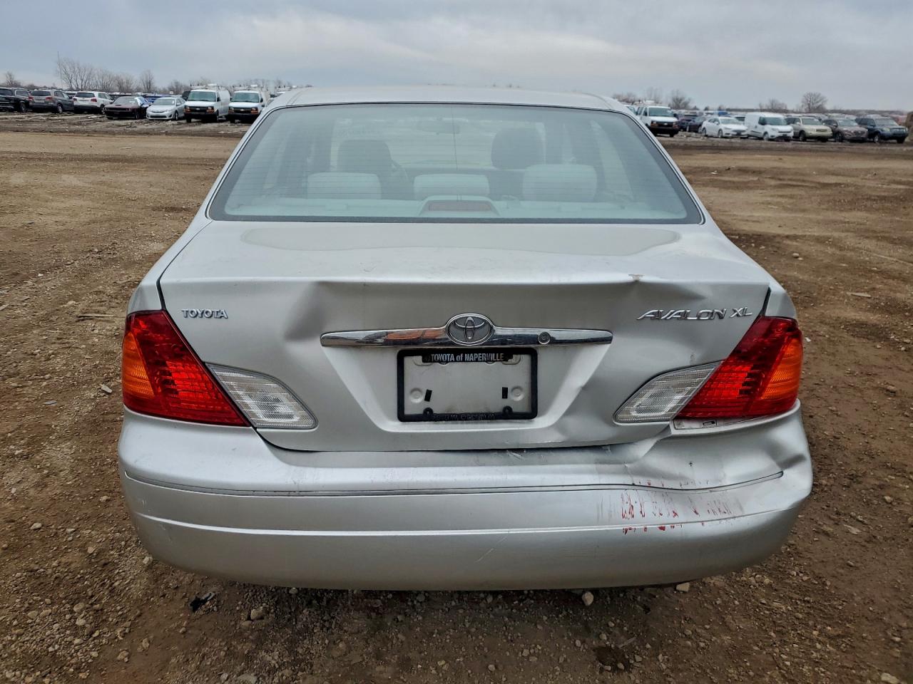 Lot #3298194074 2002 TOYOTA AVALON XL