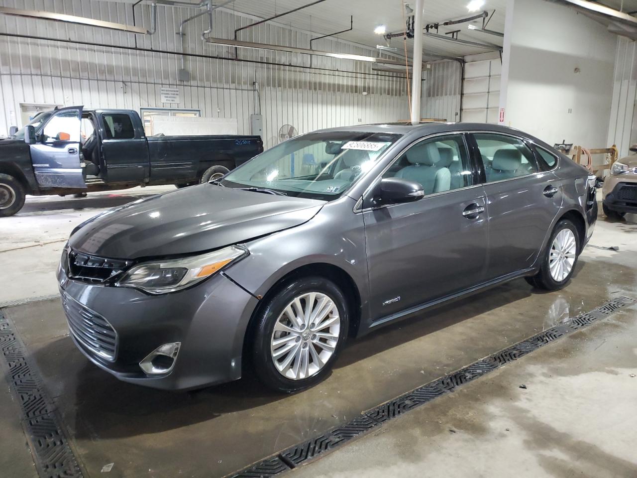 TOYOTA AVALON HYBRID