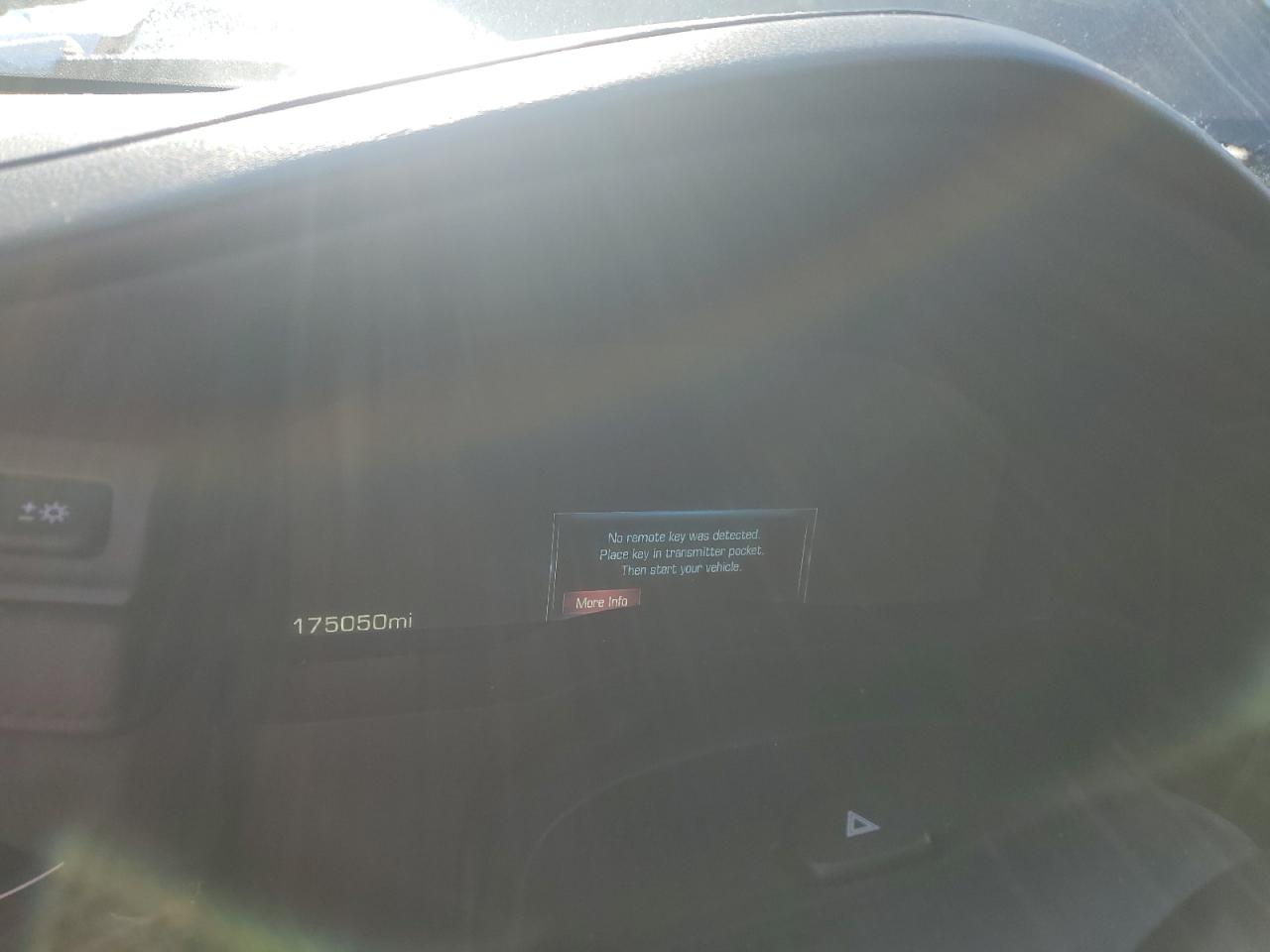 CADILLAC ESCALADE ESV PREMIUM