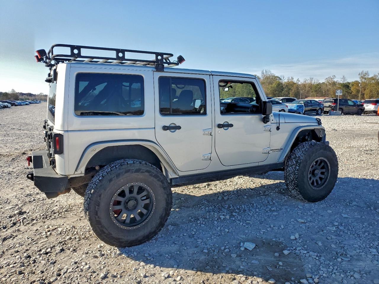 JEEP WRANGLER SAHARA