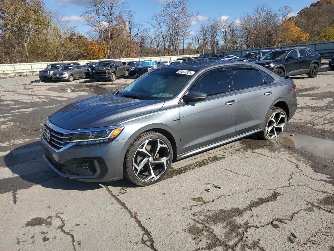 VOLKSWAGEN PASSAT R-LINE