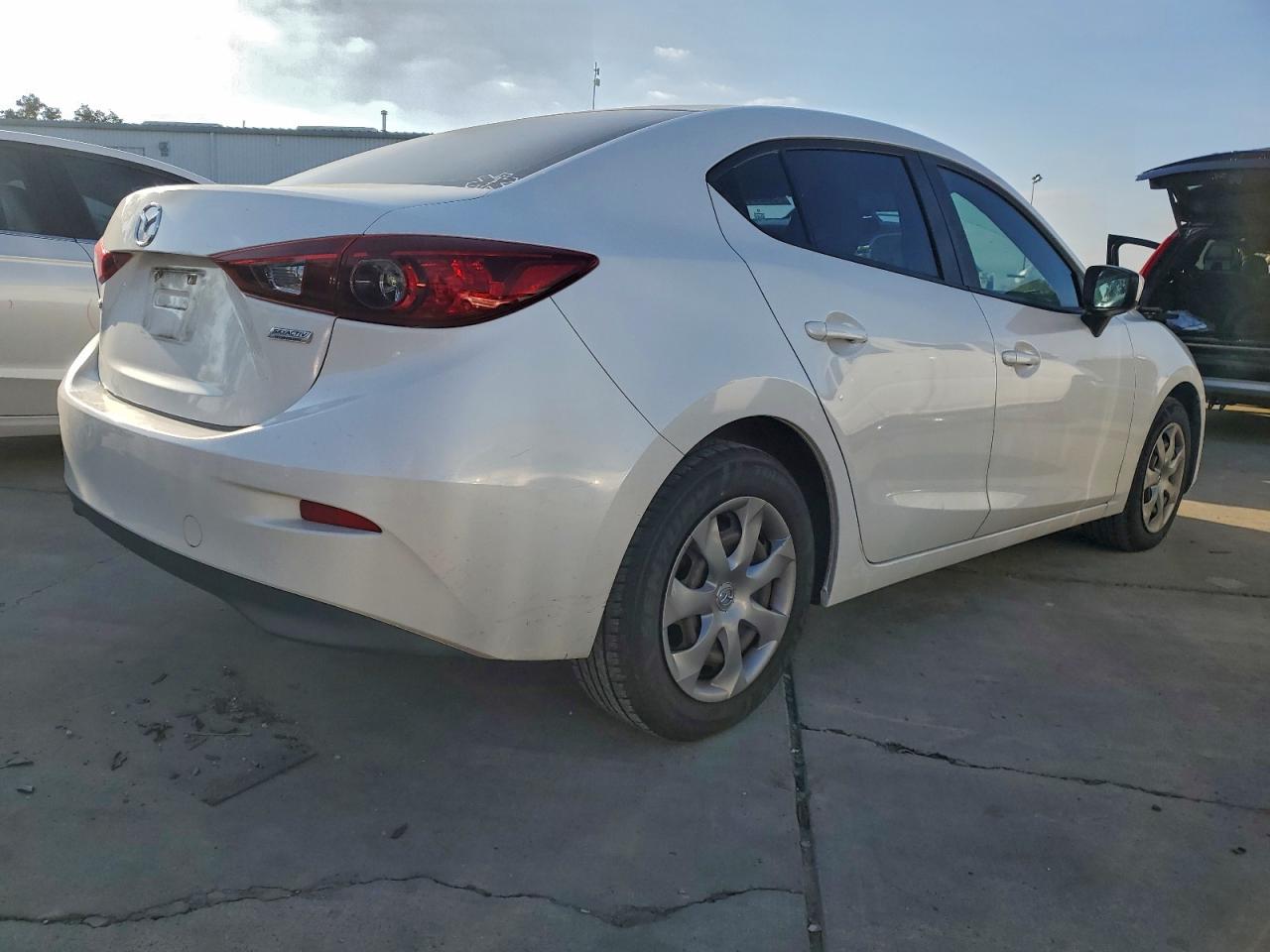 Lot #3310311993 2015 MAZDA 3 SPORT