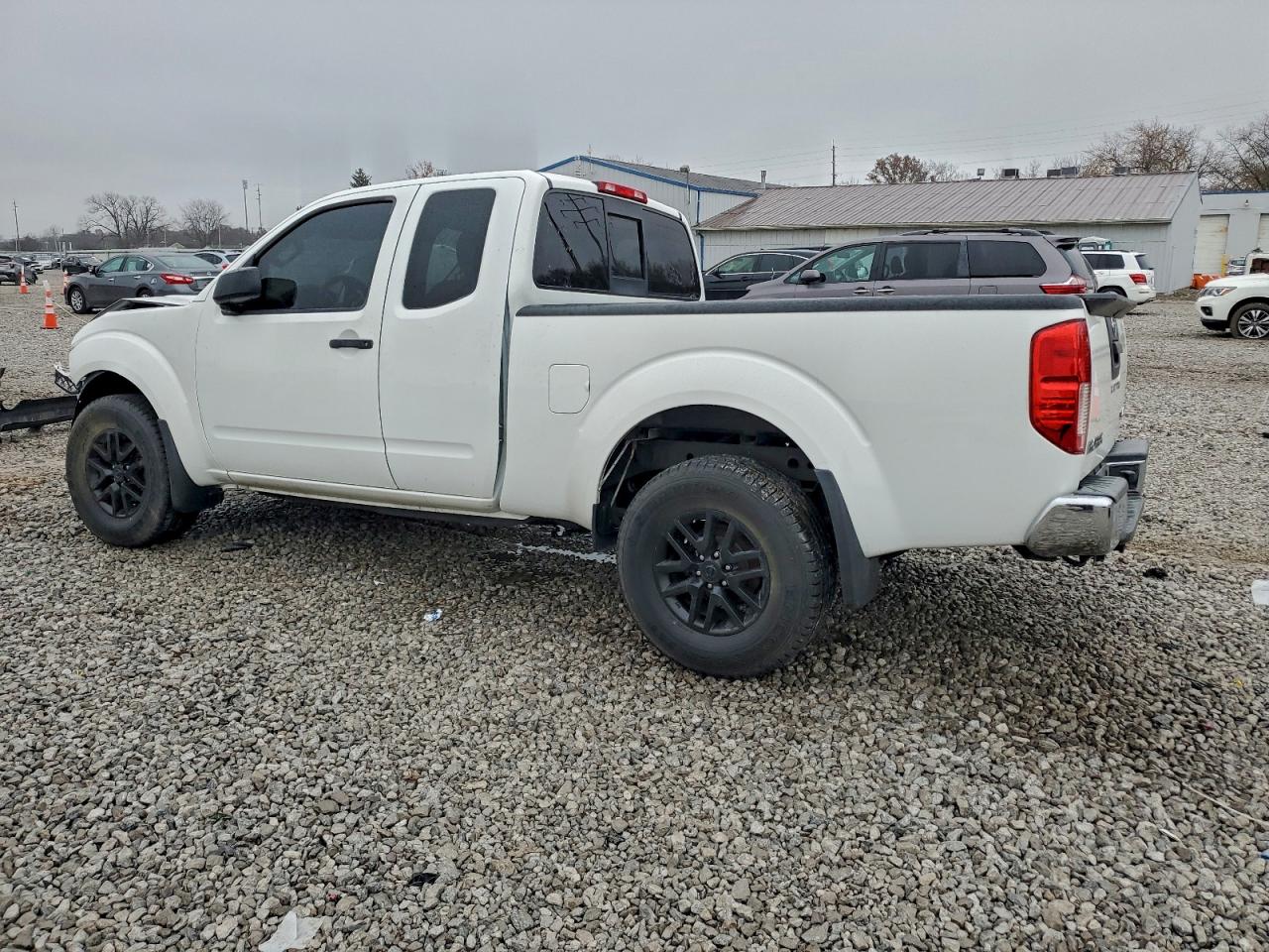 NISSAN FRONTIER SV