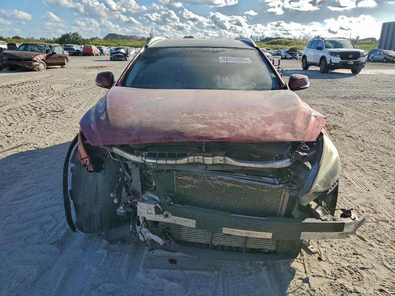 2017 INFINITI QX30 BASE #3301782400