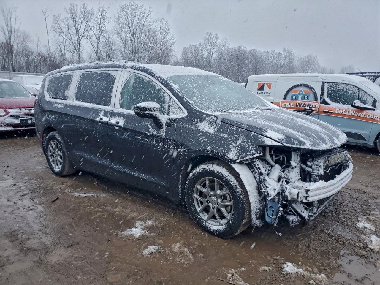 CHRYSLER PACIFICA TOURING