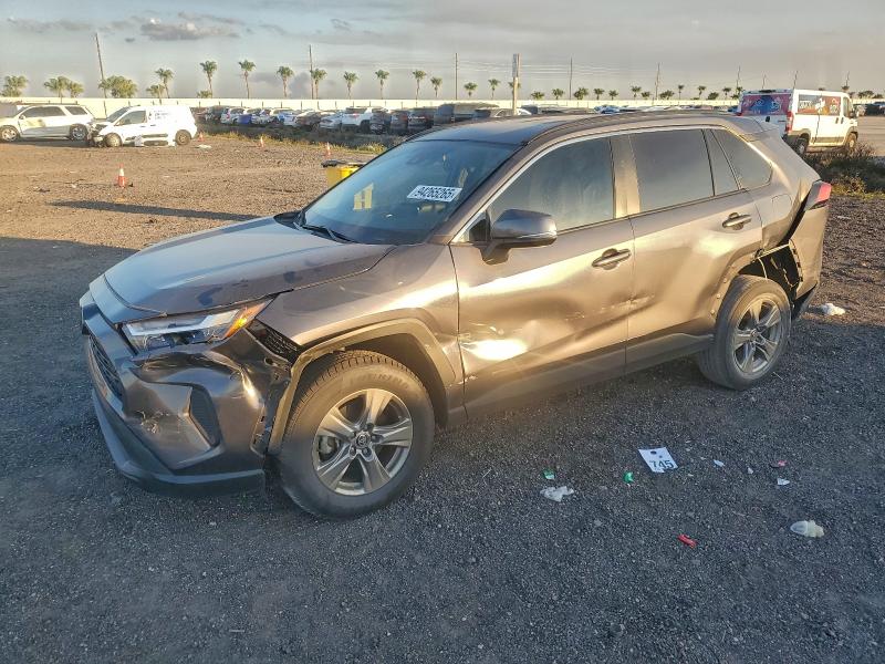 Global Auto Auctions: 2024 TOYOTA RAV4 XLE