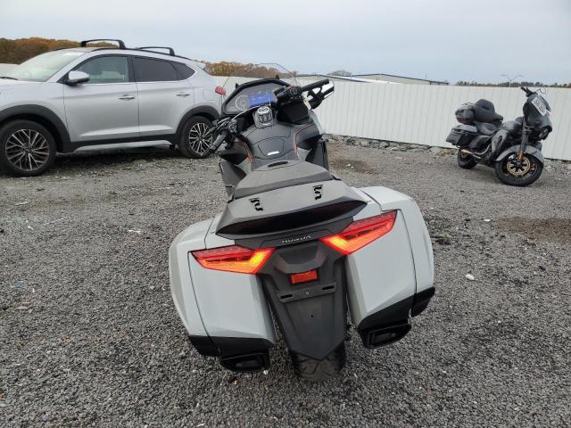 2021 HONDA GL1800 B #3292426580