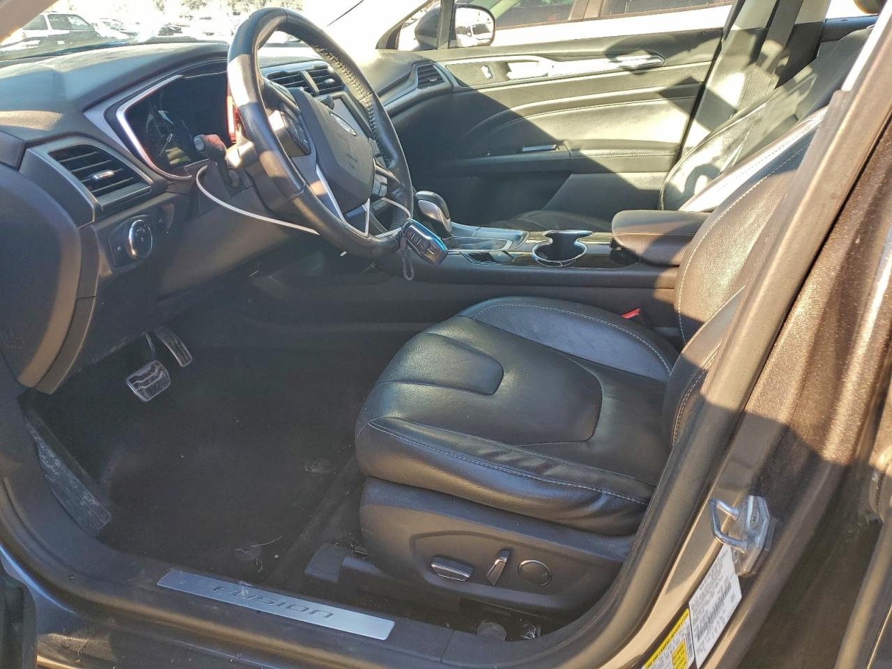 FORD FUSION TITANIUM