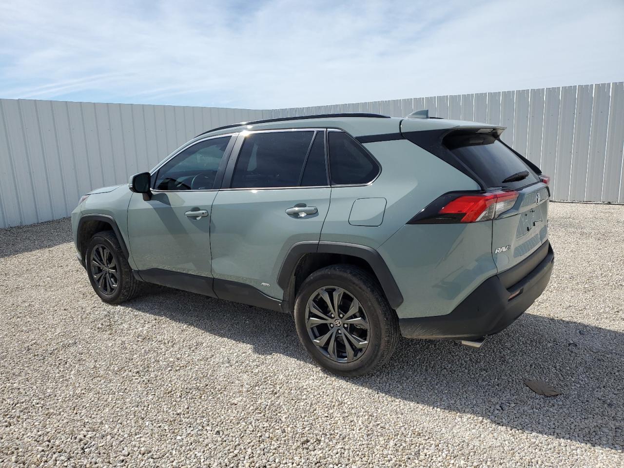 Lot #3302913061 2023 TOYOTA RAV4 XLE P