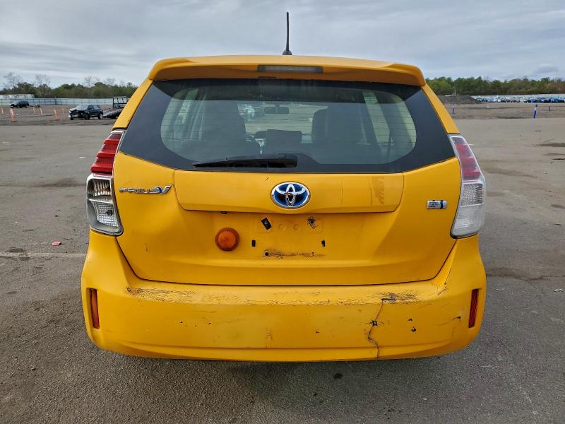 2016 TOYOTA PRIUS V #3305305311