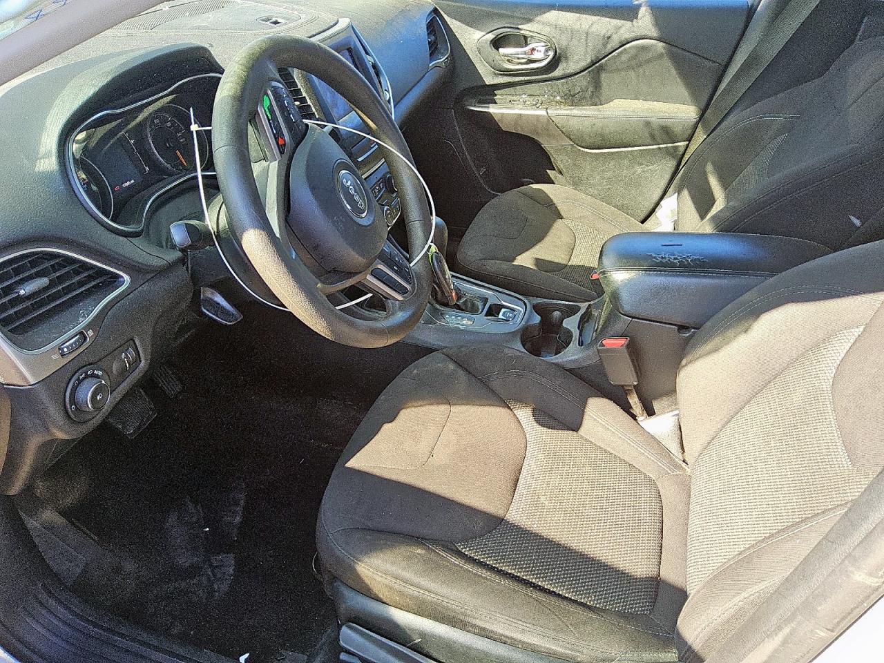 Lot #3301860990 2019 JEEP CHEROKEE L