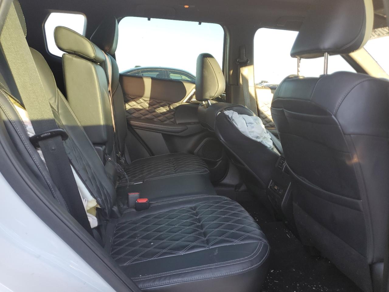 MITSUBISHI OUTLANDER SEL