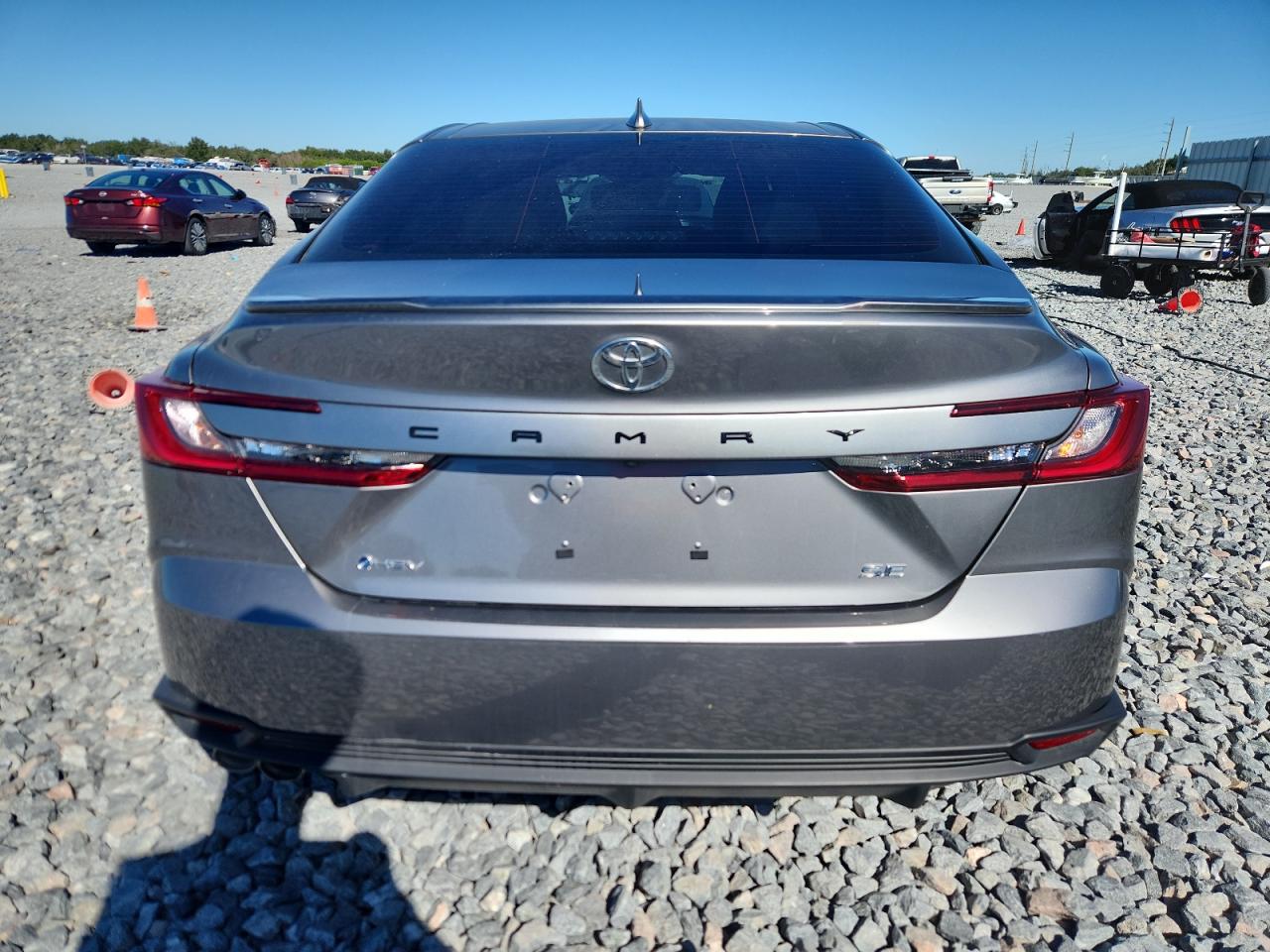 TOYOTA CAMRY XSE