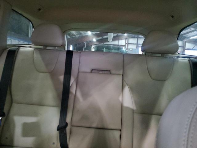 2015 VOLVO XC60 T5 PR - YV4612RK7F2757088