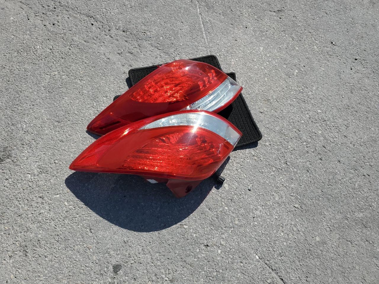 HYUNDAI VELOSTER TURBO