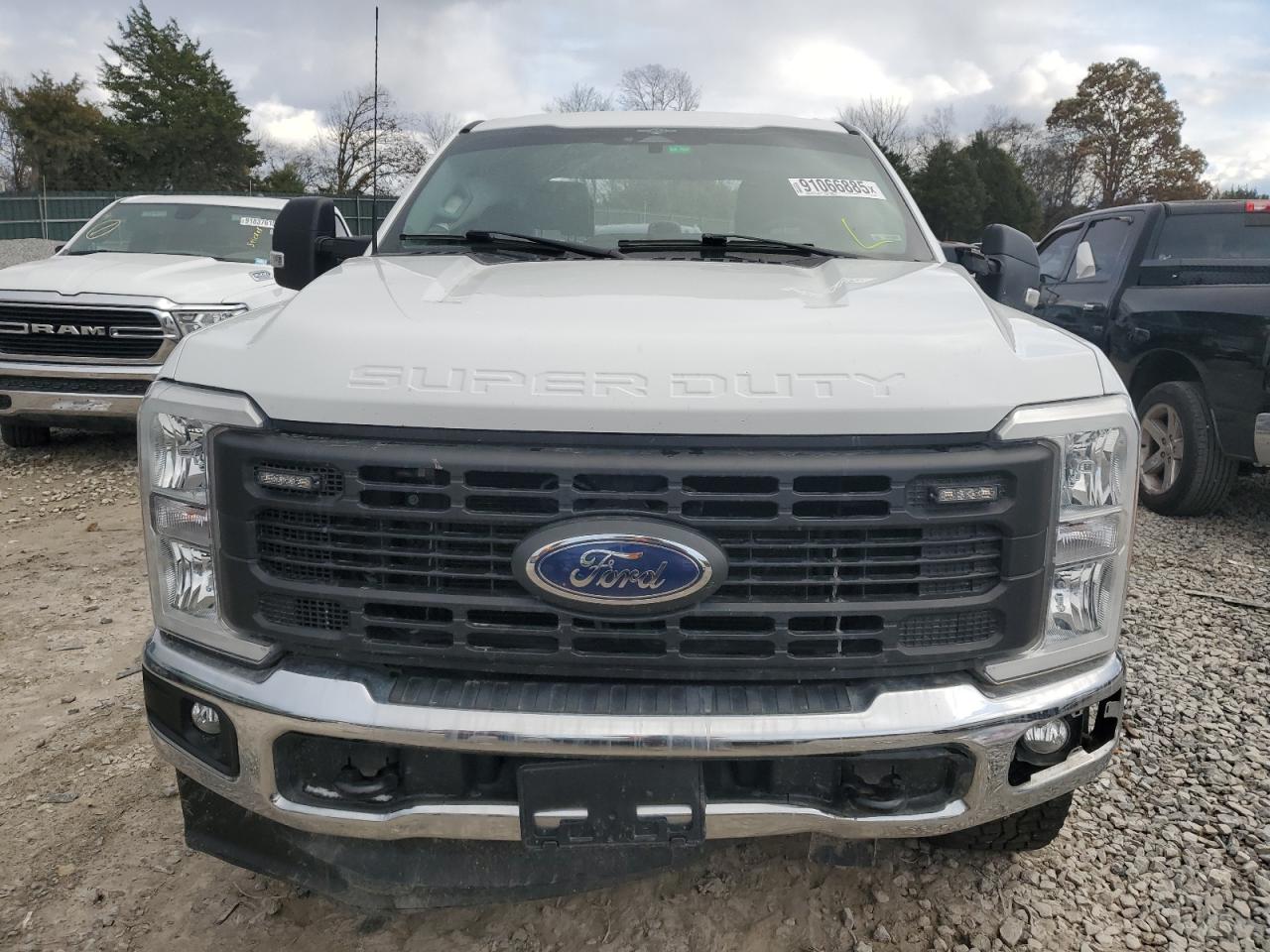 FORD F-250 SUPER DUTY