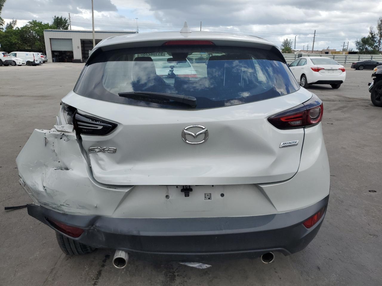 MAZDA CX-3 SPORT