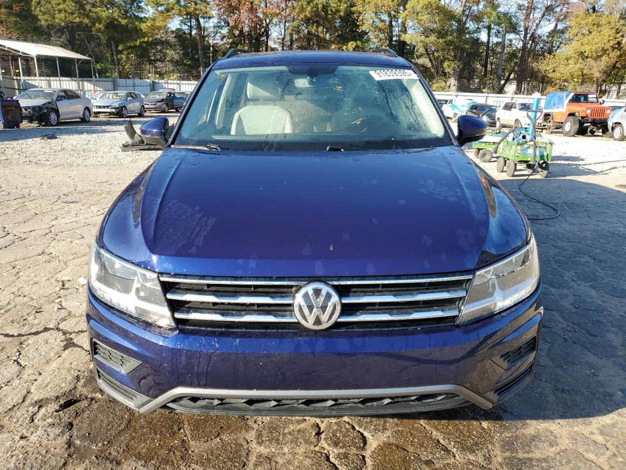 VOLKSWAGEN TIGUAN SE